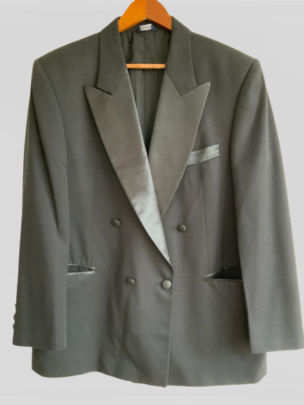 ARTURO CALLE Smoking completo color negro. Talla L XL NoLoBotes