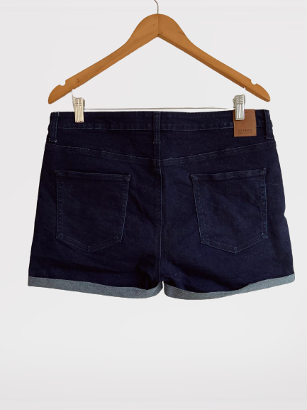 GEF Short en indigo con botas dobladas. Talla 14 NoLoBotes