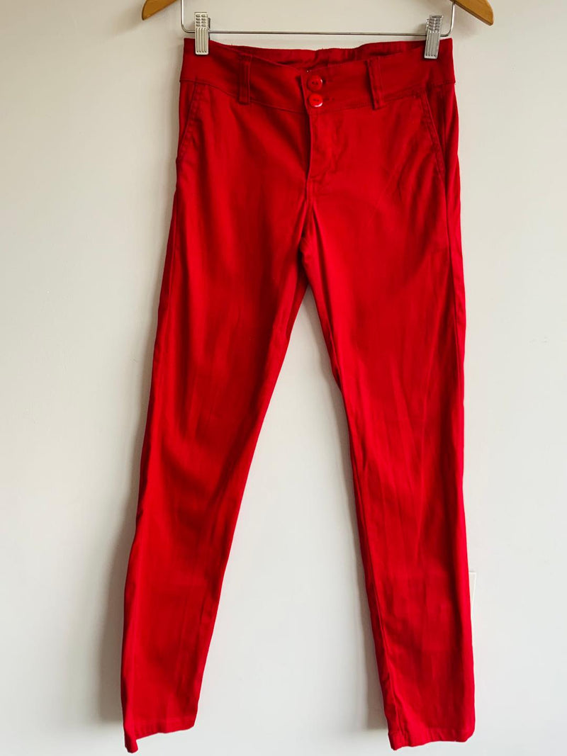 PRAGA Pantalón de mujer en dril color rojo. Talla 6 –