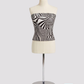 STUDIO F Top Strapless espalda destapada estampado Geométrico. Talla S/M