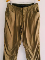 THE BC CLOTHING EXPEDITION Pantalón en nylon Caqui. Talla M ( 32x34 )