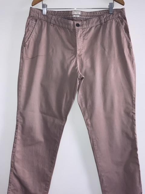 ESPRIT Pantalón casual en dril para mujer. Talla 14/16