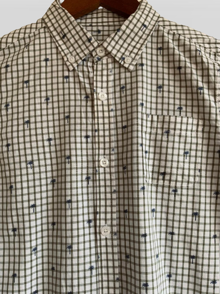 EPK Camisa a cuadros para nino fondo blanco. Talla 10 NoLoBotes