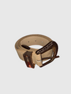 CINTURÓN Con accesorios dorados. Talla S