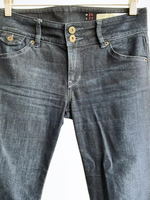 EDC Jean Cinco bolsillos lavado oscuro. Talla 26