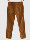 CHEVIGNON Pantalón En dril para hombre color mostaza. Talla 30