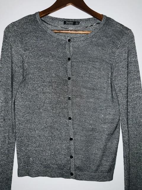 BERSHKA Cardigan tejido abierto efecto jaspe. Talla S