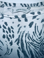 MANGO Camiseta corta estampada animal print. Talla XS