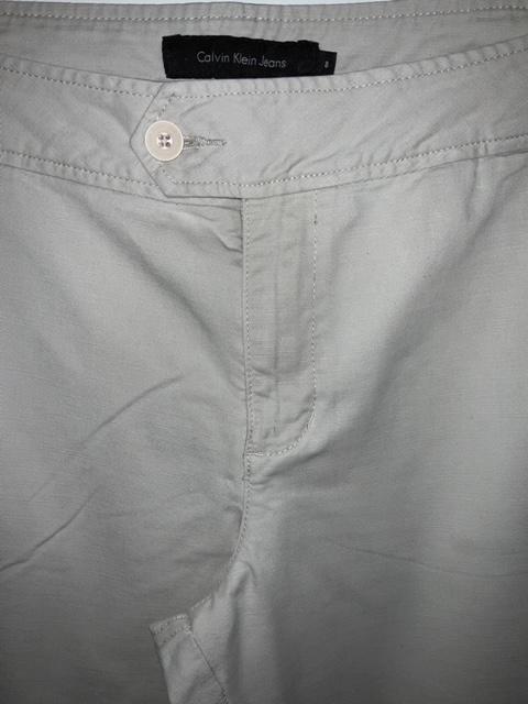 CALVIN KLEIN Pantalón en dril para mujer. Talla 8 Americana