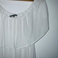 BASEMENT Blusa tipo campesina. Talla L