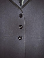 HERNANDO TRUJILLO Blazer formal con detalles en contraste. Talla 8