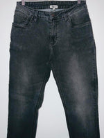 FACOL Jean cinco bolsillos gris para hombre . Talla 34