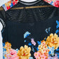 CAMISETA Estampada con cortes en tul. Talla M*