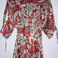 RW Vestido largo estampado con abertura en la espalda. Talla XL