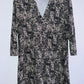 MANGO Vestido cuello en pico estampado. Talla M