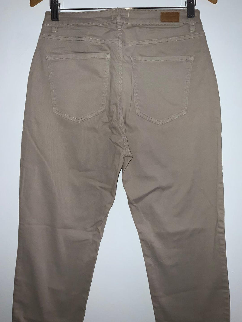 NAF NAF Pantalón cinco bolsillos en dril. Talla 10 ( M )