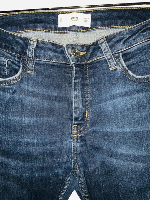 MANGO Jean cinco bolsillos bordado. Talla 36 ( 6 )