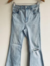 STRADIVARIUS Jean lavado hielo desflecado. Talla 36