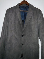 MANGO MAN Blazer para hombre 2 botones en tejido de punto. Talla S ( USA )