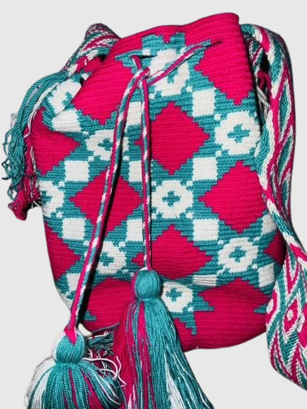 MOCHILA Tejida tipo Wayú Fucsia. Talla Única