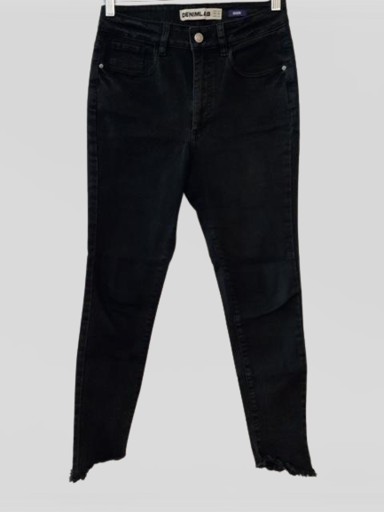 DENIMLAB Pantalón cinco bolsillos en dril negro. Talla 10