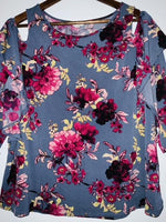 EST.1945 Blusa Estampada flores. Talla M