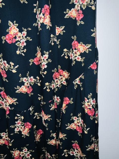 KOAJ Falda larga estampada Flores. Talla 6