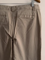 BANANA REPUBLIC Pantalón casual en dril. Talla 12