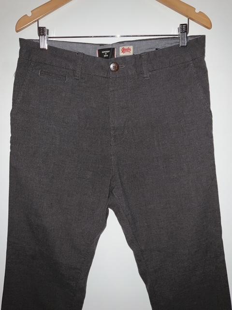 SUPERDRY Pantalón casual para hombre. Talla 34