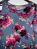 EST.1945 Blusa Estampada flores. Talla M