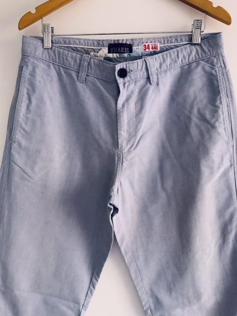 ARTURO CALLE Pantalón de hombre casual en chambray. Talla 34