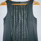 VERO MODA Vestido con detalles en delantero. Talla 8 ( S )