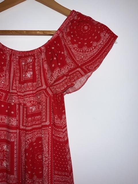 FIORY Vestido playero estampado. Talla S