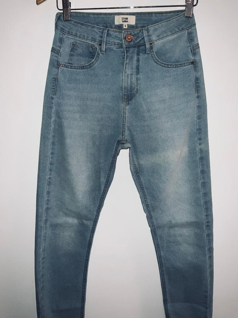 TOP MARK Jean cinco bolsillos Skinny. Talla 4