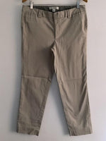 BANANA REPUBLIC Pantalón casual en dril. Talla 12