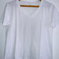 MANGO Camiseta básico cuello en pico. Talla S