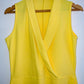 VESTIDO Cuello cruzado. Talla L