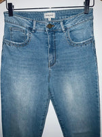 NAF NAF Jean cinco bolsillos Push Up. Talla 8