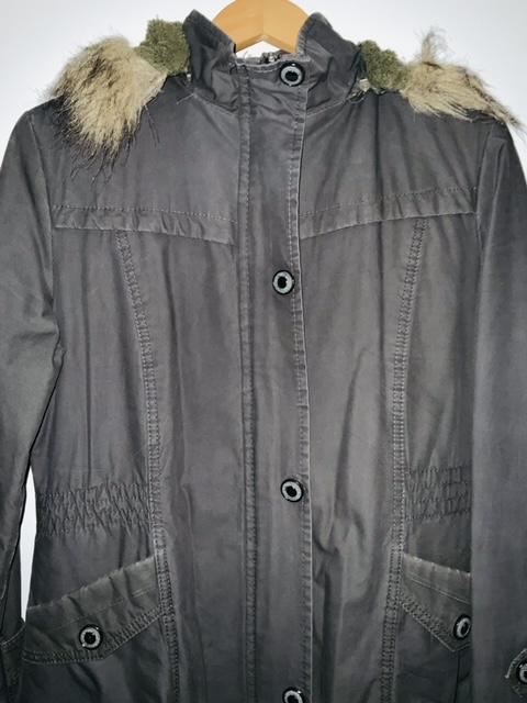 CHAQUETA en dril forrada en tela perchada. Talla XL