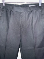 KENNETH COLE REACTION Traje para hombre 2 botones. Talla S/M