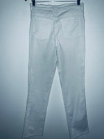 GLORIA VANDERBILT Pantalón cinco bolsillos blanco. Talla 10