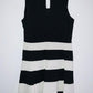 EXPRESS Vestido en lycra pesada con cortes. Talla M