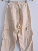 STRADIVARIUS Pantalón Cargo. Talla 2