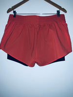 REEBOK Short deportivo para mujer. Talla L