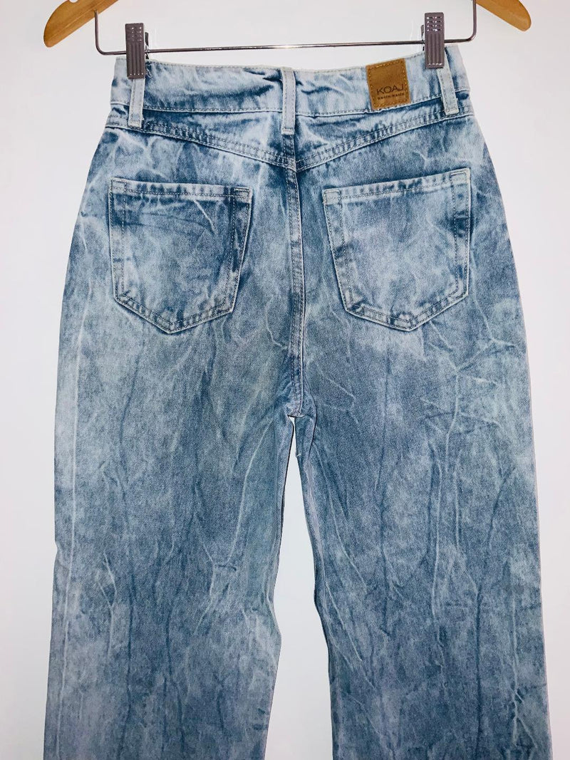 KOAJ Jean cinco bolsillos High Rise. Talla 4