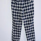 ZARA Pantalón básico tejido gallineto. Talla XS