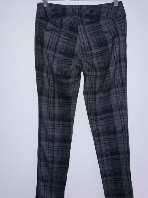 RAGGED Pantalón Casual a cuadros. Talla 10