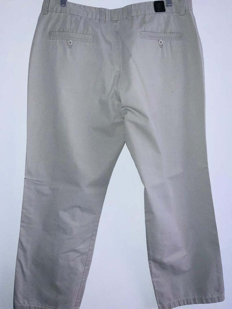 COLLEZIONI Pantalón en dril para hombre. Talla 38