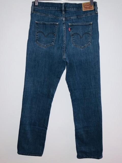 LEVIS Jean cinco bolsillos Bootcut. Talla 30