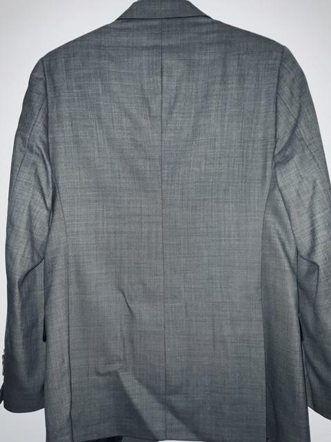 CARLOS NIETO Blazer para hombre 2 botones. Talla 42